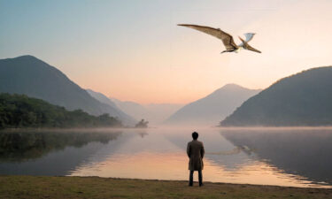 群馬県・野反湖で翼竜を目撃！