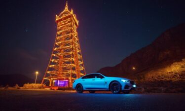 なぜ、こんなところに、こんな建物が？